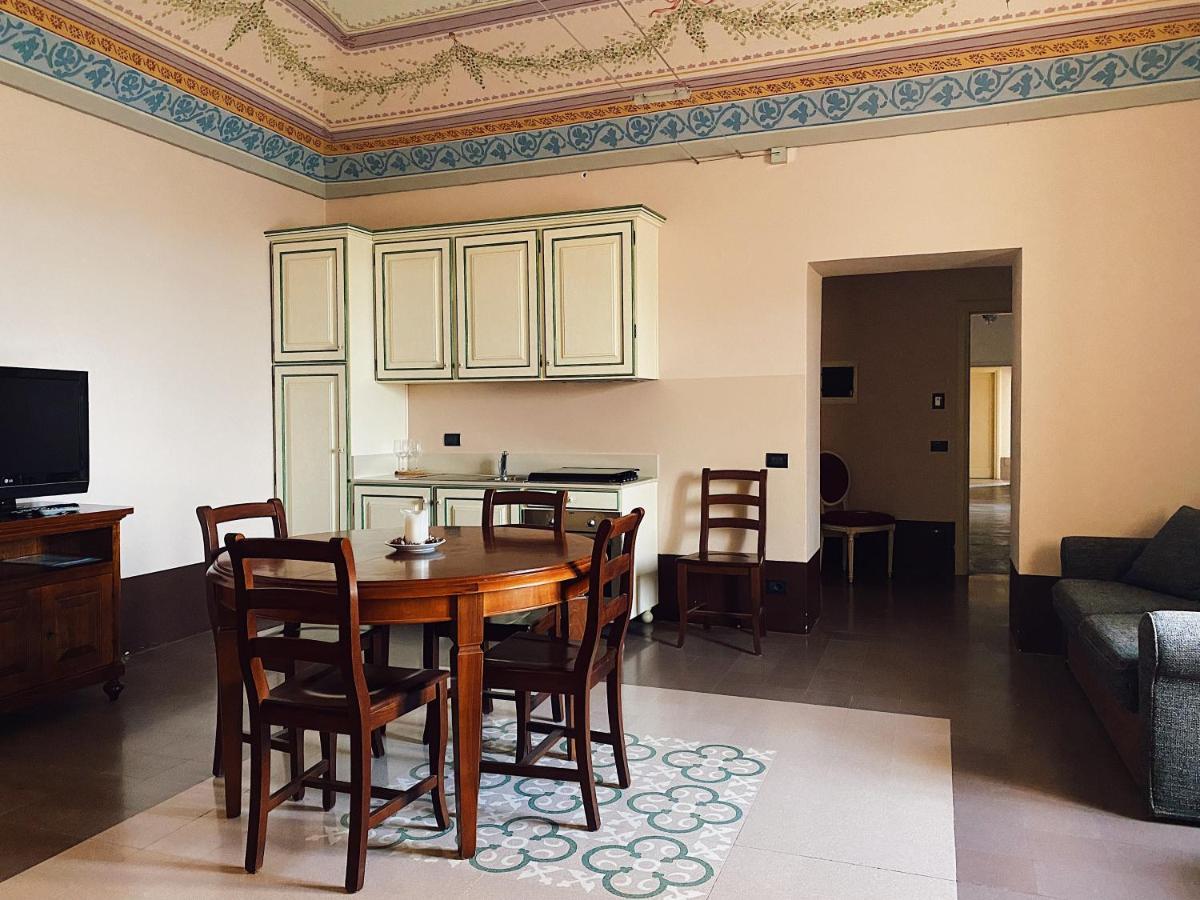 الشقق الفندقية إيسبيكافي  Palazzo Gambuzza المظهر الخارجي الصورة