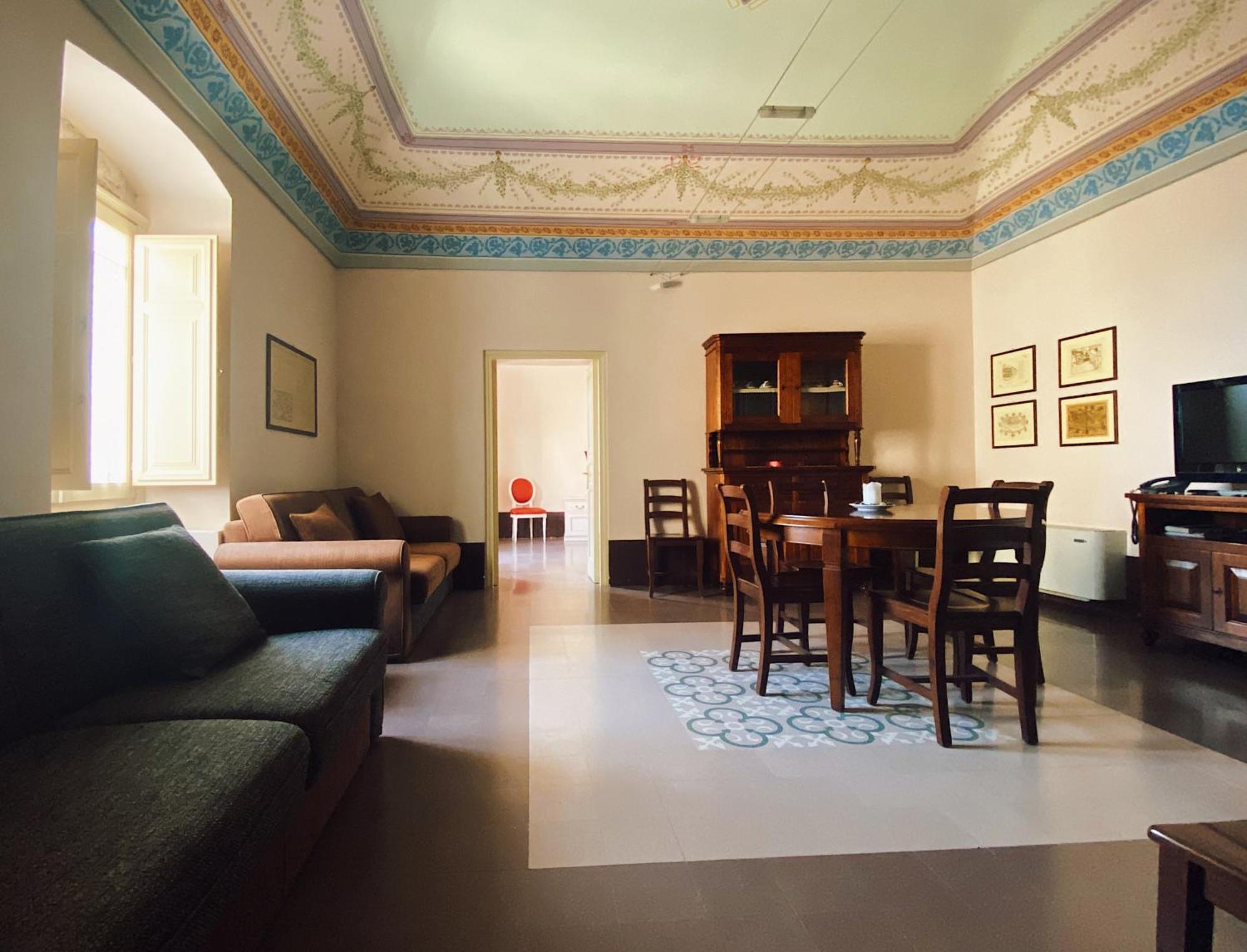 الشقق الفندقية إيسبيكافي  Palazzo Gambuzza الغرفة الصورة